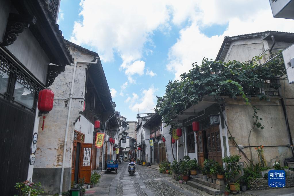 温馨房屋找不同